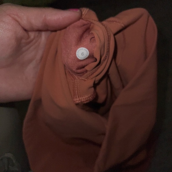 SOLD-Lululemon Bra and leggings set Wunder Under Luxtreme - Picture 6 of 6